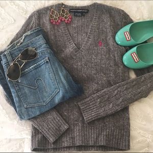 🎉HP🎉 Ralph Lauren Polo v-neck sweater
