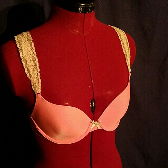 Victoria's Secret lightly lined demi bra