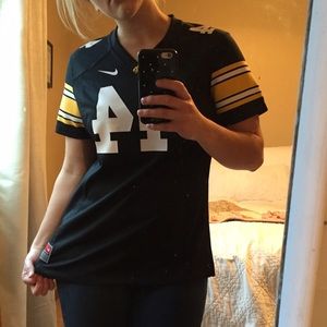 🏈 ❤️ Iowa Hawkeyes Kinnick Stadium Jersey