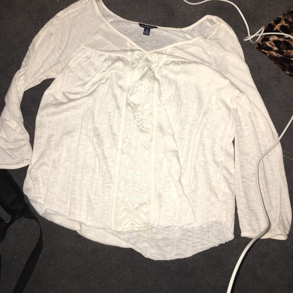 It's a white American eagle shirt for 8 dollars