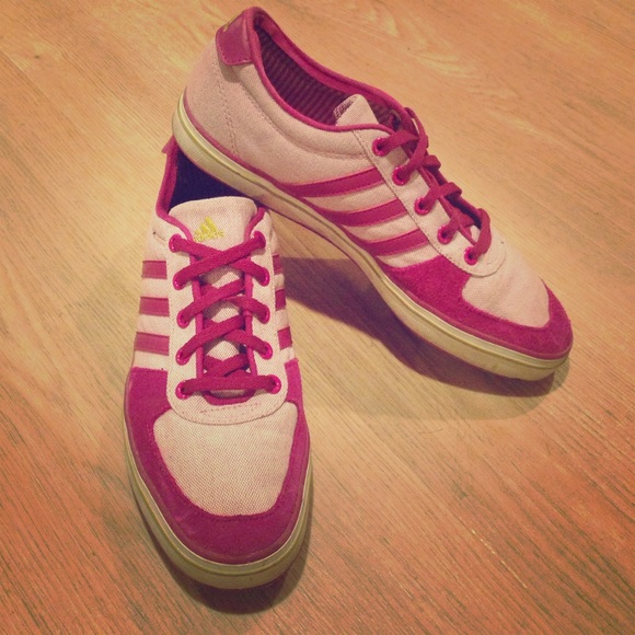 Adidas purple shoes size 8 RARE