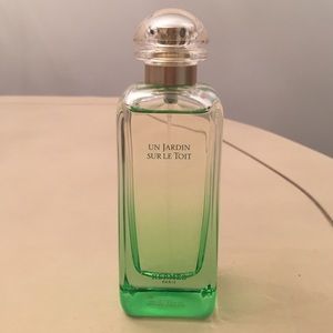HERMES Un Jardin Sur Le Toit Spray 3.3 fl oz