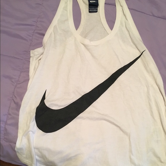 Nike tank