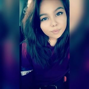 Meet your Posher, Temara