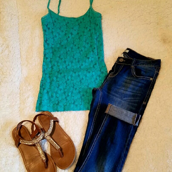 Cute floral Lace Tank top