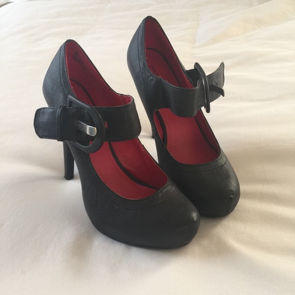 🌹Black heels 🌹