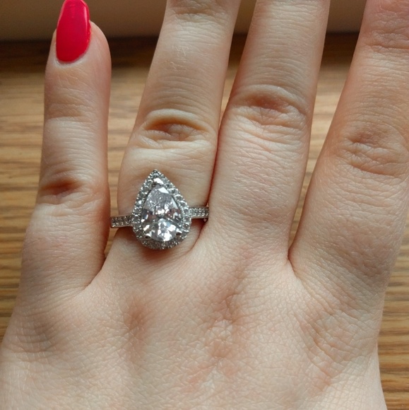 ๐โจ 925 Pear Halo Ring - Picture 3 of 5