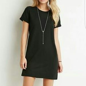 Forever 21 Black dress with short sleeves
