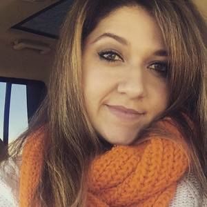 Meet your Posher, Yvette