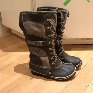 Sorel Carly Boots!