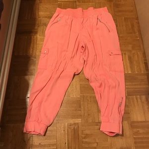 Women's cargo pants size 14/16