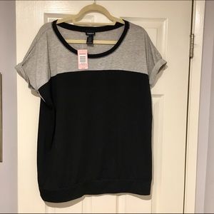 Two-tone Torrid short sleeve baseball T