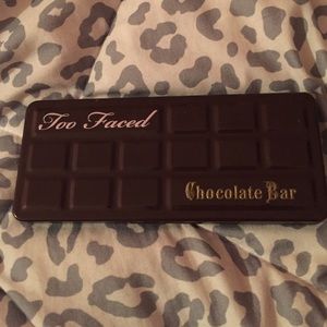 Too faced Chocolate Bar Palette