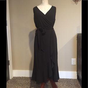 Classy Anne Taylor Black Dress!!!💋