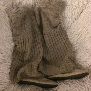 One of a kind  Wool ISAAC MIZRAHI boots