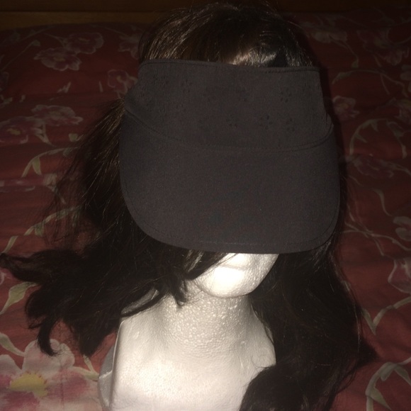 Lululemon Lightweight Visor