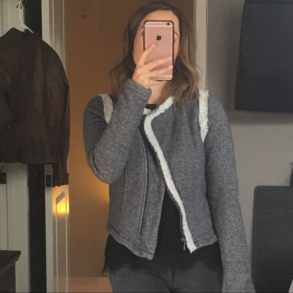 Fitted Asymmetrical Gap Jacket Size small