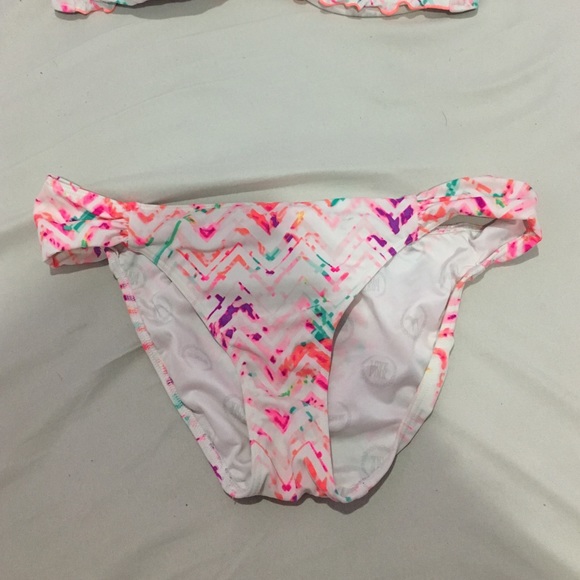 Victoria Secret Pink bikini - Picture 3 of 4