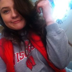 Meet your Posher, Bri