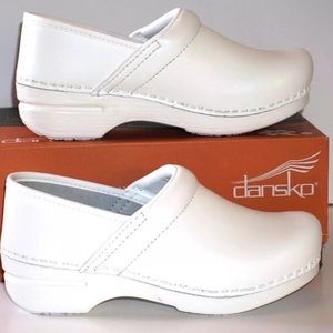 Dansko women's pro xp size 39 (8.5-9)