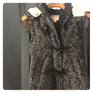 Cozy Mossimo Winter Vest w/hood