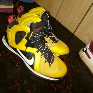 Lebron Taxi