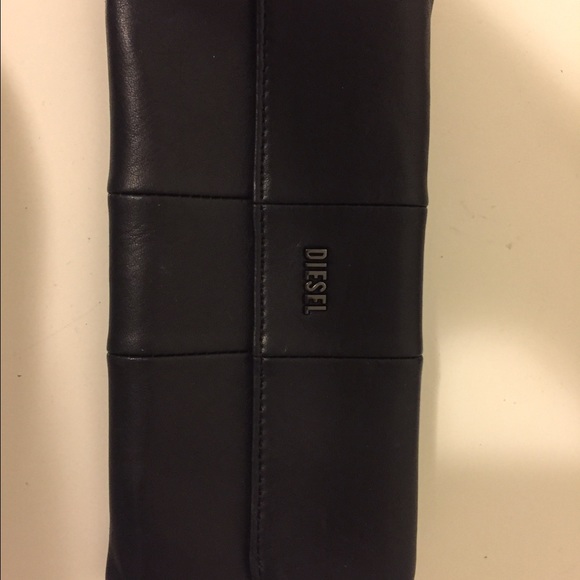 Diesel wallet
