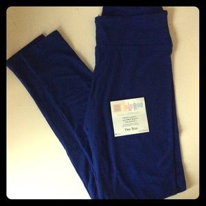 🦄 BNWT Lularoe OS Royal Navy Leggings 🦄