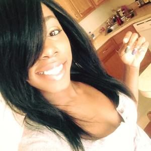 Meet your Posher, Deanna