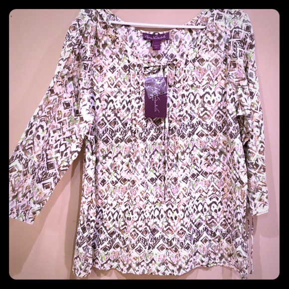 🎁BuyMeSALE Gloria Vanderbilt Top