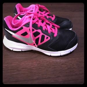 Girls Nike shoes