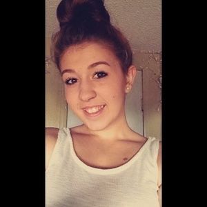 Meet your Posher, Megan