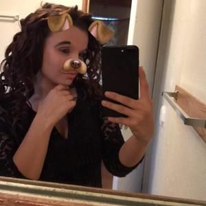 Meet your Posher, Gabrielle