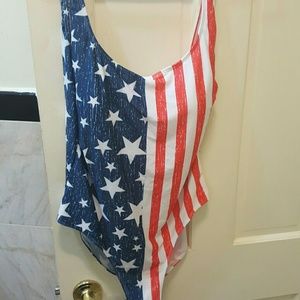 American flag baiting suit