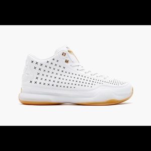 Kobe X MID EXT SNEAKERS