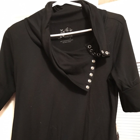Black tunic top!