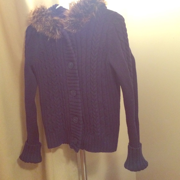 Navy blue, fur lined hooded sweater!