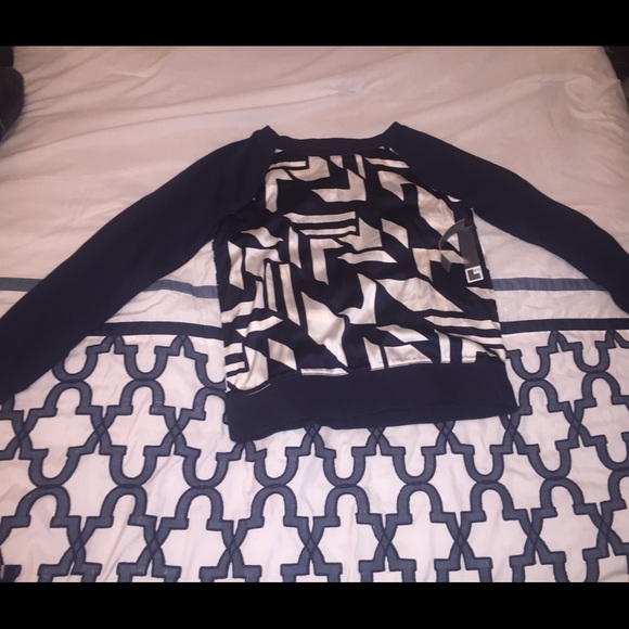Geometric sweater - Picture 1 of 1