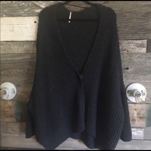 Free People Sweater. Never Worn.