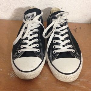 Used converse, still in great condition.