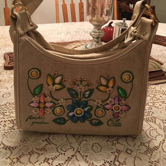 Collins vintage 1960s purse. Great condition!