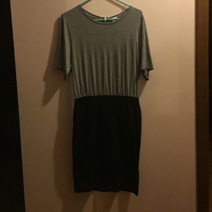 Zipper back loose too, tight skirt dress