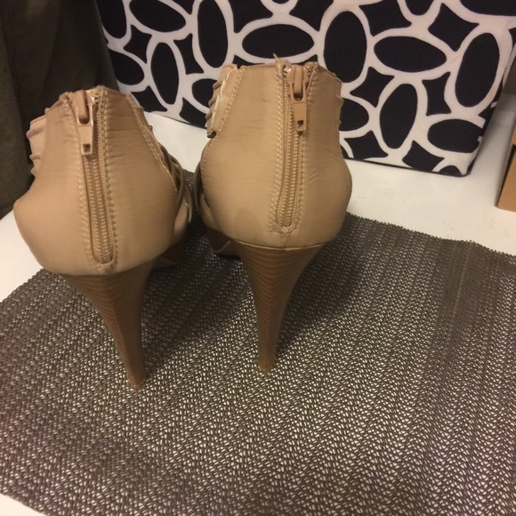 ❤️SOLD❤️ - Picture 3 of 3