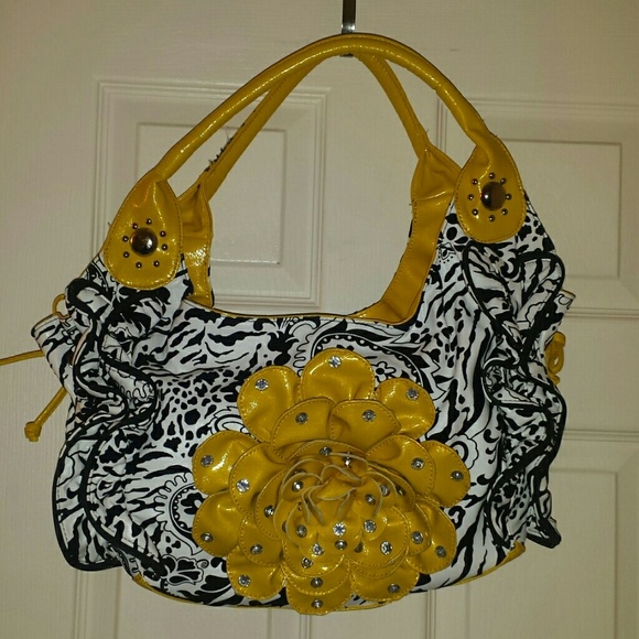 Big yellow beaded flower bag, - Picture 1 of 4