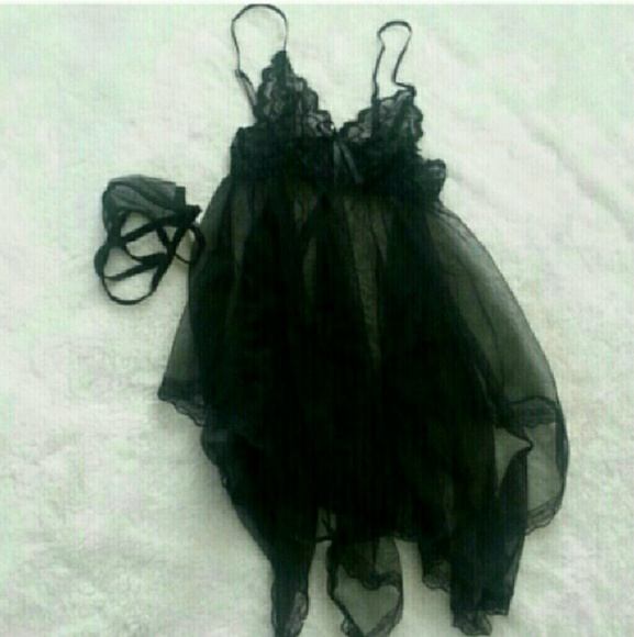 Sexy Lingerie - Picture 3 of 4