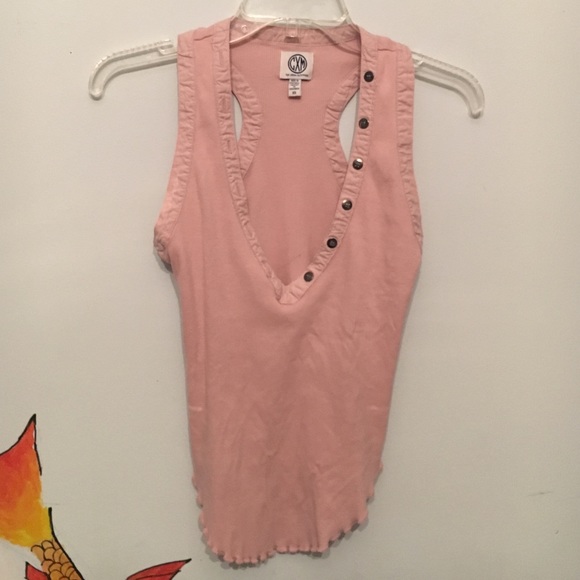UO low cut tank