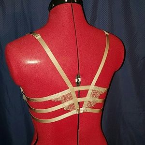 Victoria's Secret very sexy strappy push-up bra