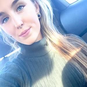 Meet your Posher, Lexi