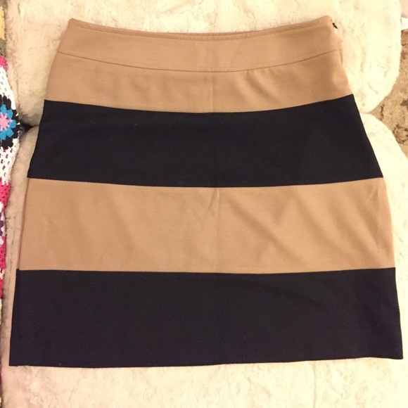 Banana Republic skirt