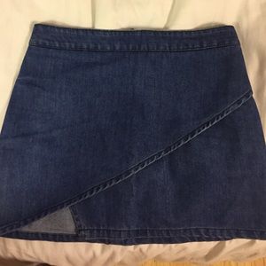 Brandy Melville denim skirt